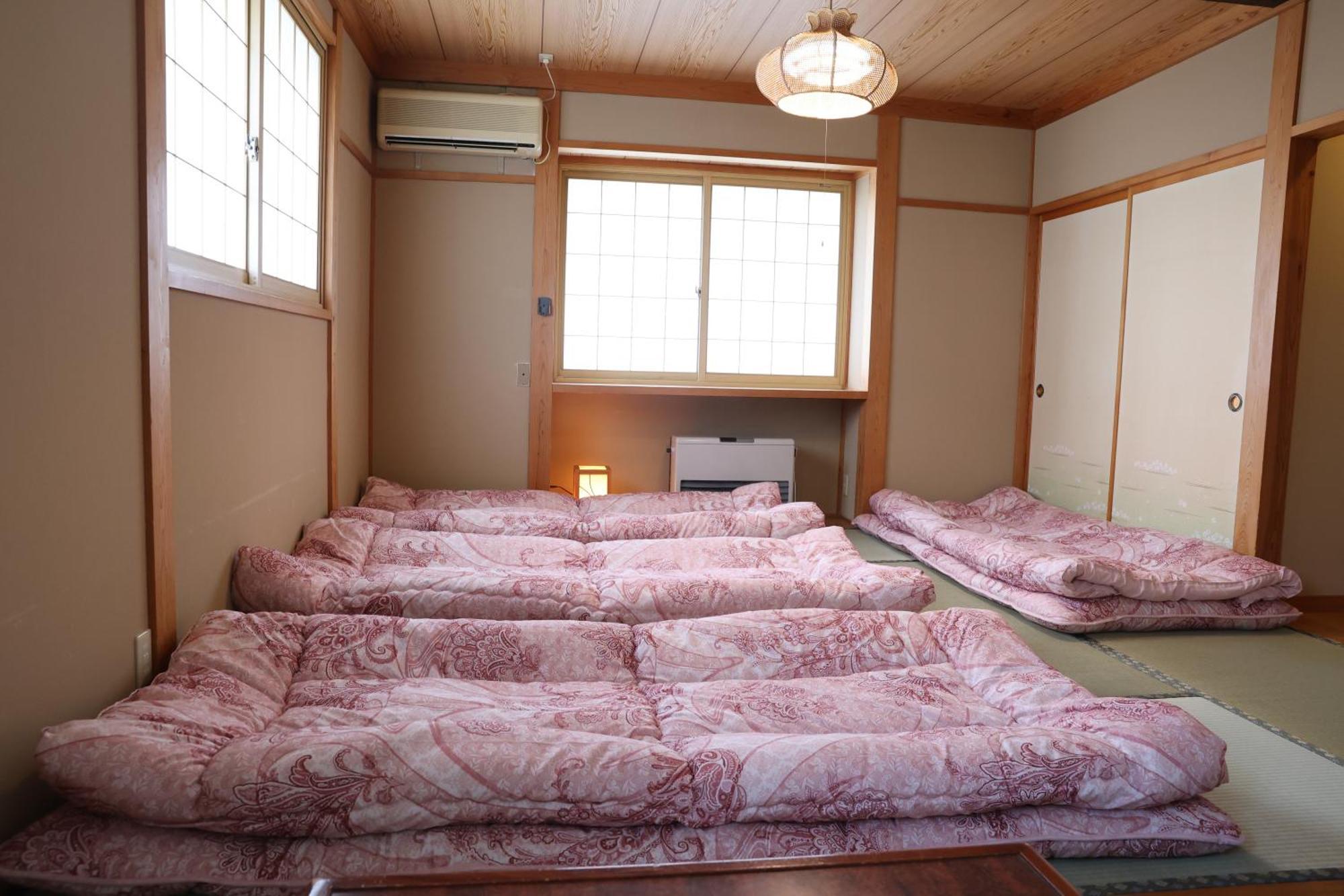Funny Inn Hakuba Exterior photo