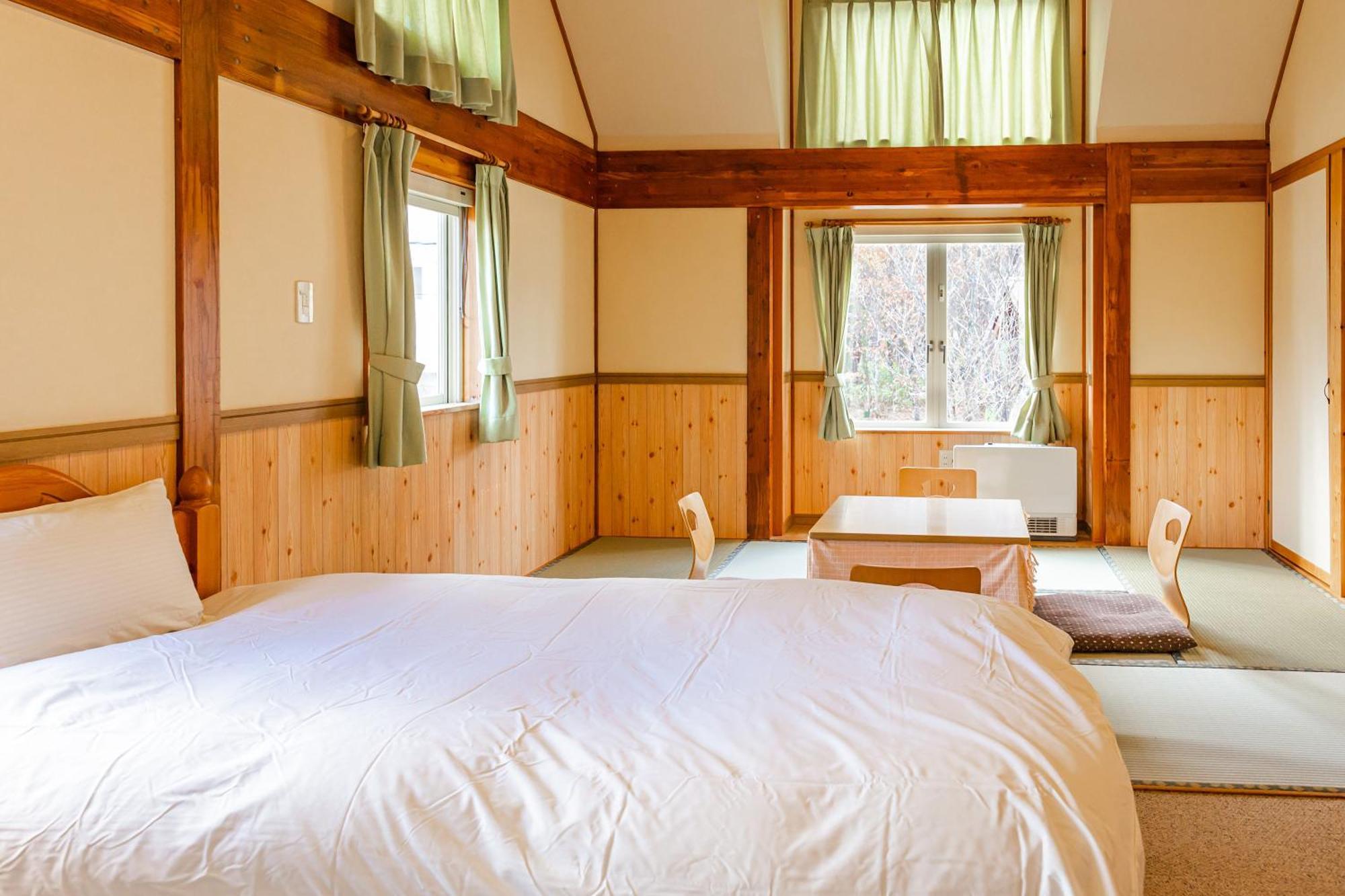 Funny Inn Hakuba Exterior photo