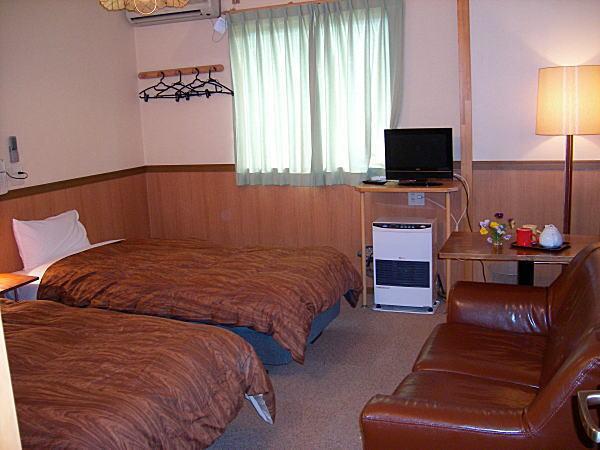 Funny Inn Hakuba Exterior photo
