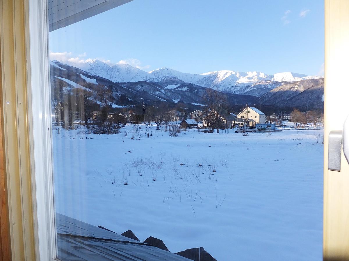 Funny Inn Hakuba Exterior photo
